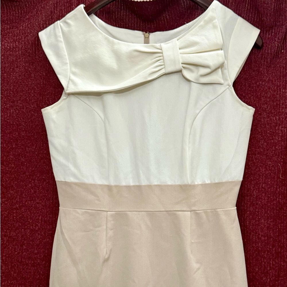 Olivia Matthews Ivory & Champagne Lg Bow Sheath Dress Sz 8 Y2K EUC Work Luxury